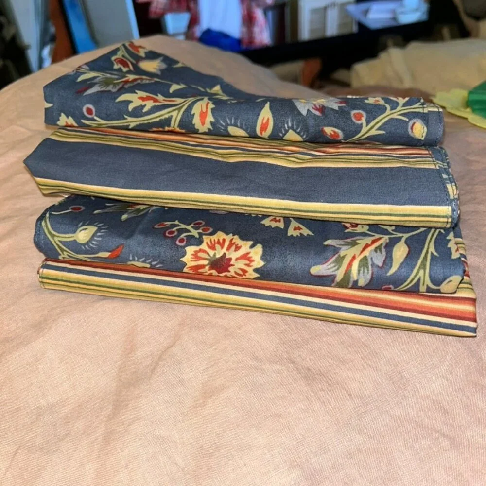 Wakefield French Provencal reversible flower stripes chambray cotton four napkin